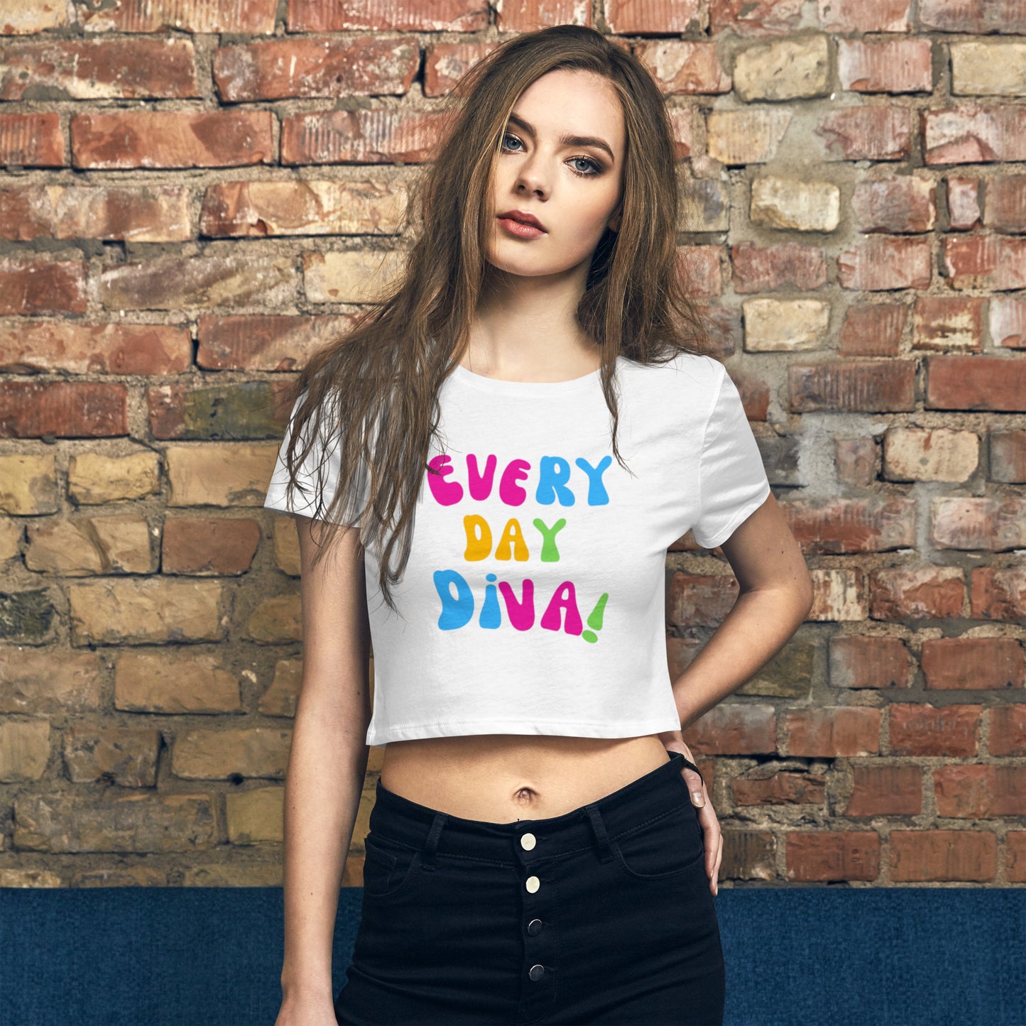 Everyday Diva Neon Crop Tee